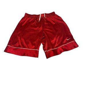 Nike Shorts Boys Medium Red‎ Lightweight Drawstring Athletic Embroidered Logo